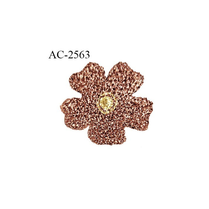 Décor lingerie et autres 25 mm haut de gamme fleur brodée marron cuivré avec centre doré longueur 25 mm prix à l'unité