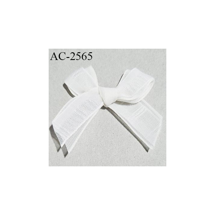 Noeud lingerie 45 mm haut de gamme couleur blanc naturel largeur 45 mm hauteur 40 mm prix à l'unité