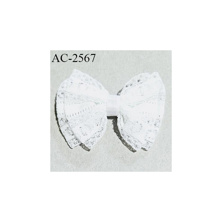 Noeud lingerie 50 mm haut de gamme en dentelle couleur blanc largeur 50 mm hauteur 40 mm prix à l'unité