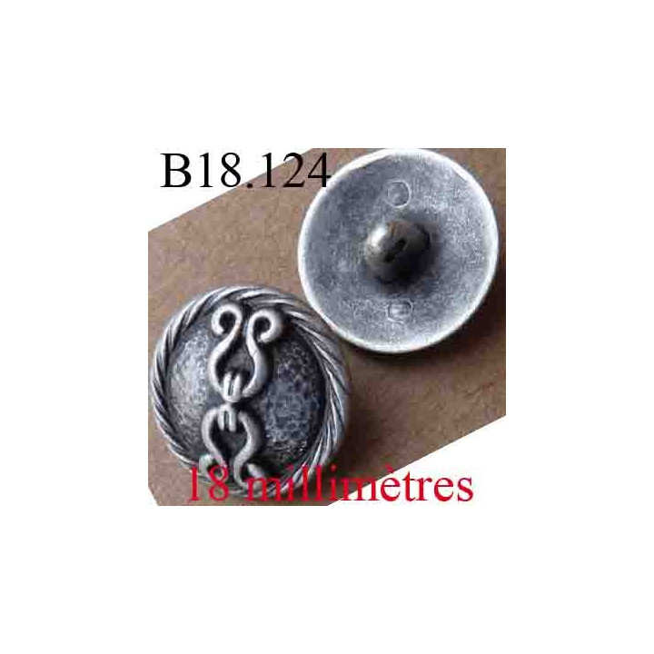 bouton 18 mm couleur gris en métal accroche avec un anneau au dos diamètre 18 mm 