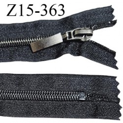 Fermeture 15 cm couleur noir non séparable curseur métal longueur 15 cm largeur 3 cm largeur du zip 6 mm prix à l'unité