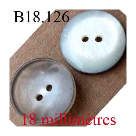 bouton 18 mm couleurgris et blanc opaque et bronze orangé brillant en forme de coquille 2 trous diamètre 18 mm