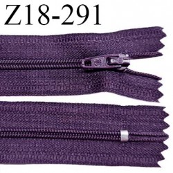 Fermeture zip 18 cm non séparable couleur violet foncé largeur 2.7 cm zip nylon longueur 18 cm prix à l'unité