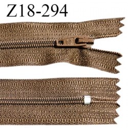 Fermeture zip 18 cm non séparable couleur marron largeur 2.7 cm zip nylon largeur 4 mm longueur 18 cm prix à l'unité