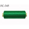 Bobine de fil 500 m mousse polyester n° 120 polyester couleur vert  longueur 500  mètres bobiné en France