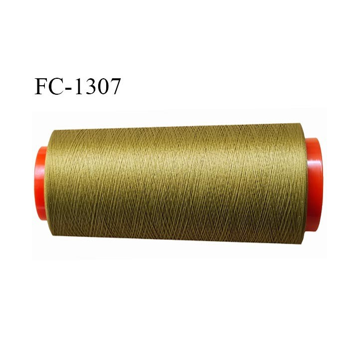 Cone de fil 2000 m mousse polyester n° 110 polyester couleur vert olive longueur 2000  mètres bobiné en France