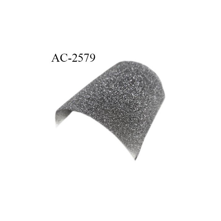 Epaulette mousse largeur 15 cm longueur 10 cm épaisseur de 3 à 10 mm couleur gris prix à la pièce