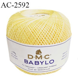 Pelote de fil à crochet fin DMC Babylo 100% coton couleur jaune pastel grosseur 30 pour crochet de 1 à 1,25 mm