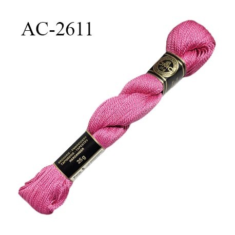 Echevette de coton perlé DMC 100% coton n°5 couleur rose prix pour une échevette de 25 g soit environ 112 mètres