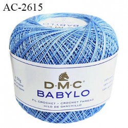 Pelote de fil à crochet fin DMC Babylo 100% coton couleur bleu ciel en dégradé grosseur 20 pour crochet de 1,25 à 1,50 mm
