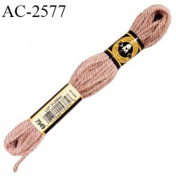 Echevette de laine Colbert DMC 100% pure laine vierge antimite couleur rose poivré prix pour une échevette de 8 mètres