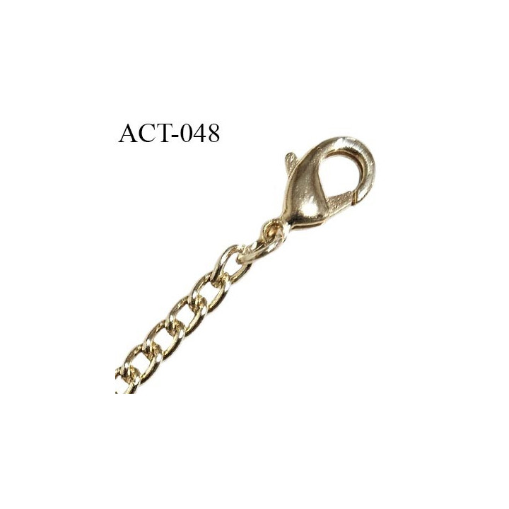 Fermoir en métal couleur or longueur 15 mm largeur 8 mm avec chainette de 6 cm de long prix à la pièce