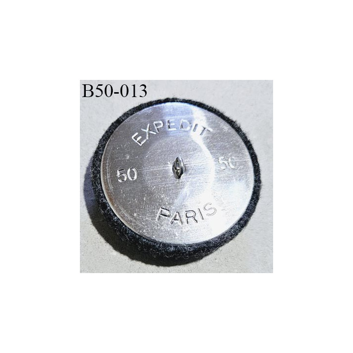 Bouton feutrine 50 mm couleur gris chiné diamètre 50 mm épaisseur 11 mm culot en alu accroche avec un anneau prix à la pièce