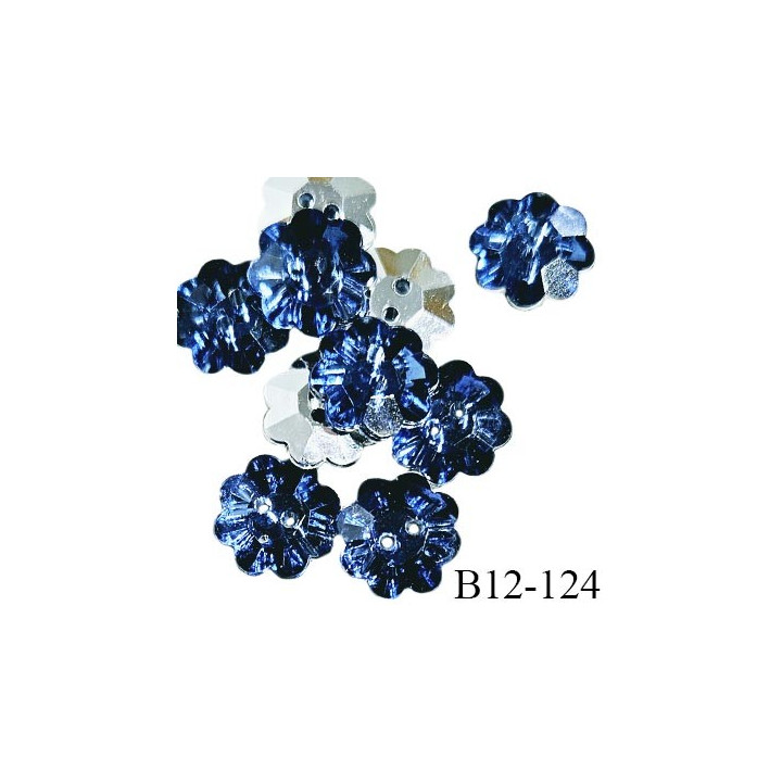 Bouton fleur 12 mm style strass couleur bleu 8 pétales avec 2 trous diamètre 12 mm épaisseur 4 mm prix à l'unité