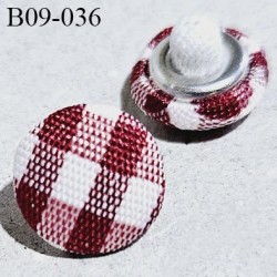 Bouton en tissu 9 mm à carreaux vichy rouge et blanc diamètre 9 mm épaisseur 4 mm accroche en tissu à coudre prix à la pièce