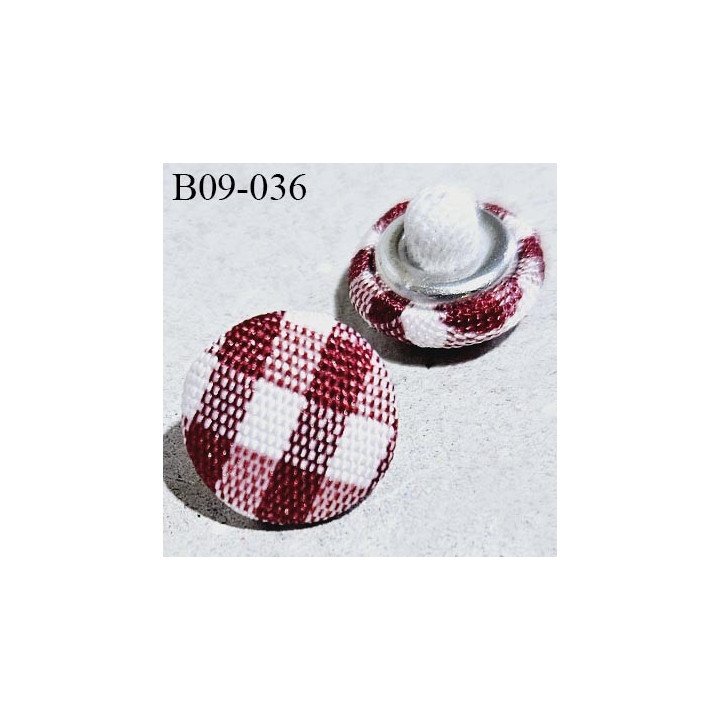 Bouton en tissu 9 mm à carreaux vichy rouge et blanc diamètre 9 mm épaisseur 4 mm accroche en tissu à coudre prix à la pièce