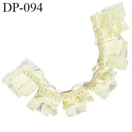 Devant plastron col couleur écru ivoire longueur 32 cm hauteur 6 cm prix à la pièce