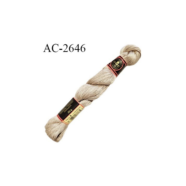 Echevette de coton perlé DMC 100% coton n°8 couleur corde beige prix pour une échevette de 25 g soit environ 200 mètres