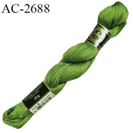 Echevette de coton perlé DMC 100% coton n°12 couleur vert prix pour une échevette de 25 g soit environ 300 mètres