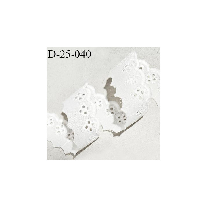 Dentelle anglaise 25 mm couleur blanc naturel largeur 25 mm prix au mètre