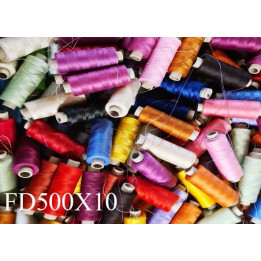 lot de 10 Bobines  surprise de 500 m de destockage  de fil  polyester 120 bobinés en France
