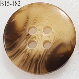 bouton 15 mm  pvc bombé épaisseur 3 mm  couleur beige marron brillant  4 trous diamètre 15 millimètres