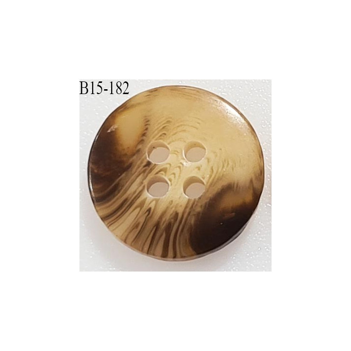 bouton 15 mm  pvc bombé épaisseur 3 mm  couleur beige marron brillant  4 trous diamètre 15 millimètres