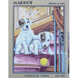 Canevas à broder 40 x 50 cm thème animaux les chiots marque MARGOT création de Paris LA BALLE DE TENNIS