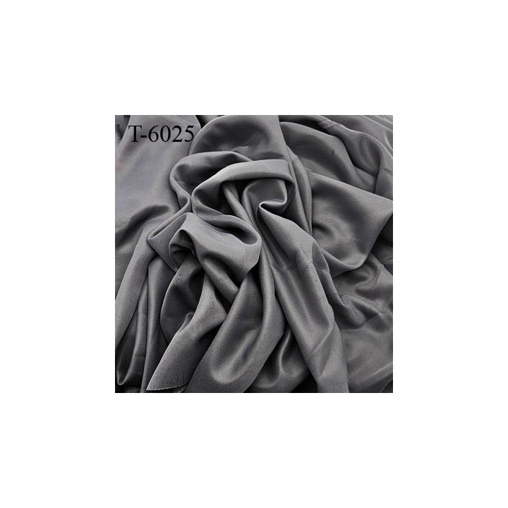 Powernet spécial lingerie extensible en largeur gris satiné haut de gamme poids 755 grs au m2 largeur 168 cm