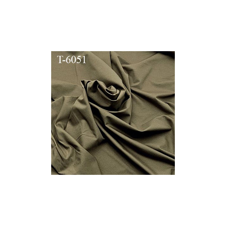 Tissu bain et lingerie très haut de gamme rose lycra élasthanne largeur 160 cm 250 grs au m2 prix pour 10 cm de longueur