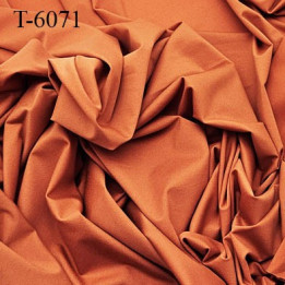 Tissu lycra élasthanne doux très haut de gamme superbe couleur orange chamonix largeur 185 cm poids 125 grs au m2