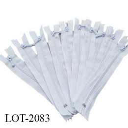 Le lot de 10 Fermetures à glissière longueur 15 cm couleur blanc non séparable zip nylon largeur de la glissière 4 mm