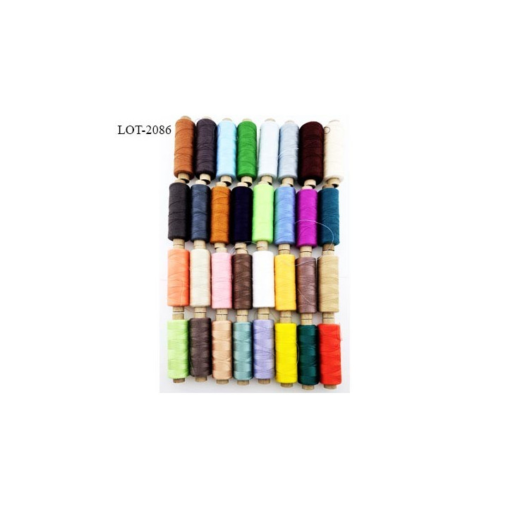 Lot de 32 bobines  longueur 500 m  fil couture machine à coudre et main fil polyester 120  bobiné en France