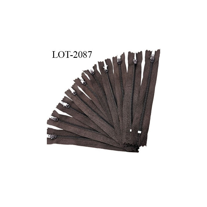 Le lot de 10 Fermetures longueur 16 cm couleur marron non séparable zip nylon largeur 2.5 cm largeur de glissière nylon 4 mm