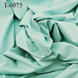 Tissu maillot de bain  couleur lagon lycra élasthanne largeur 148 cm 150 grs au m2