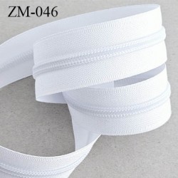Fermeture au mètre couleur blanc curseur non inclus au mètre largeur 32 mm glissière 6 mm prix au mètre