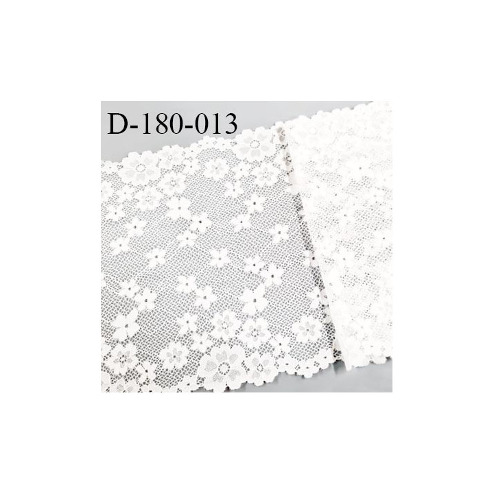 Dentelle 20 cm brodée sur tulle extensible couleur blanc très douce agréable au toucher largeur 20 cm prix pour 1 m de longueur