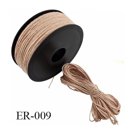 La bobine de 16 Echevettes coton retors art 89 couleur vieux rose pour canevas bobine de 160 m soit 16 échevettes de 10 mètres