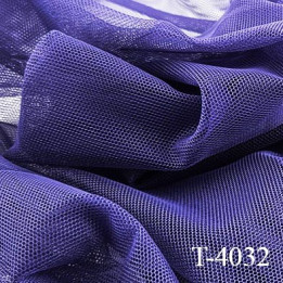 Marquisette tulle spécial lingerie haut de gamme couleur violet largeur 150 cm  100 % polyamide