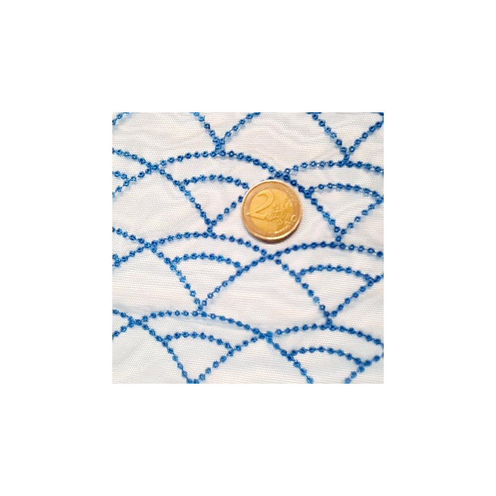 Dentelle brodée sur tulle couleur bleu haut de gamme  largeur 140 cm  prix pour 10 centimètres