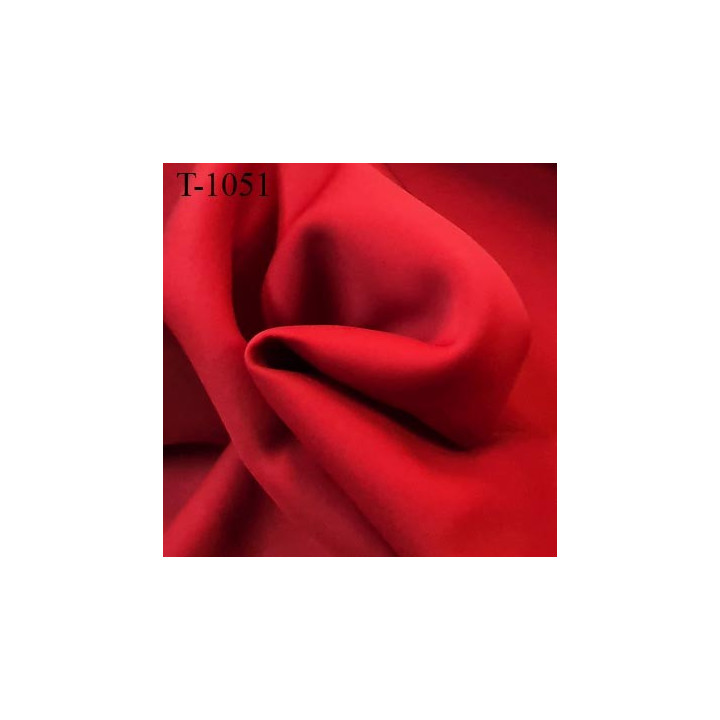 Mousse de coque de sg lingerie très haut de gamme couleur rouge baiser largeur 145 cm épaisseur 3 mm  prix pour 10 cm par 152 cm