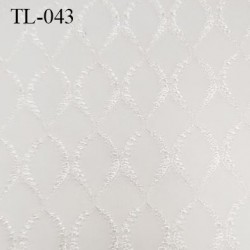 Tissu lycra écru très haut de gamme 120 gr au m2 largeur 150 cm prix pour 10 cm de longueur et 150 cm de large