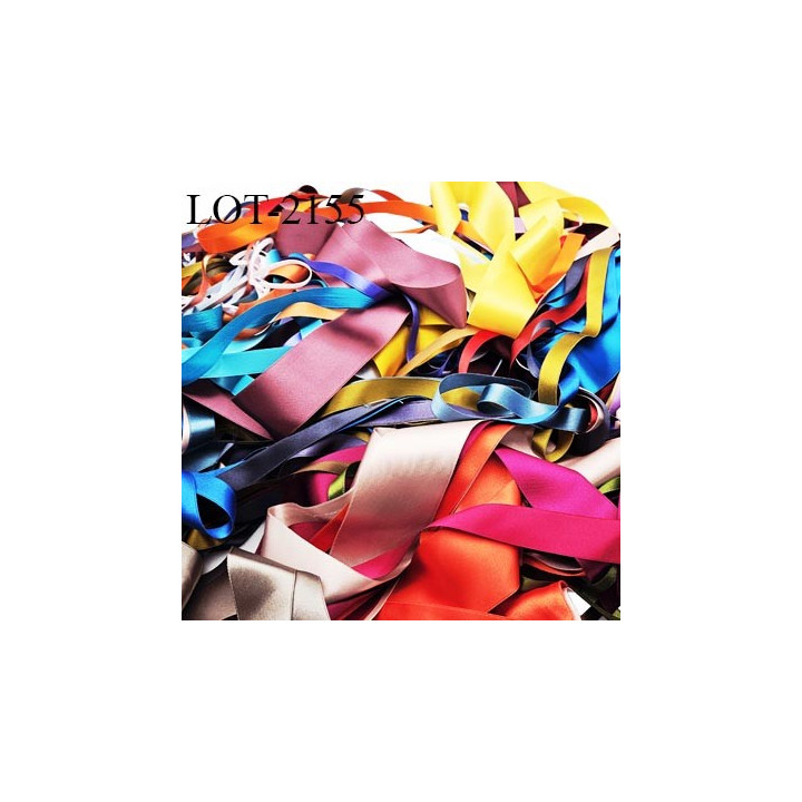 INCROYABLE lot 500 grammes de ruban satin vous avez minimmun de 60 références par lot de 2 mètres   bel assortiment  trop beau