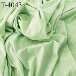 Tissu bain et lingerie couleur vert haut de gamme lycra élasthanne largeur 175 cm 125 grs au m2 très doux grande élasticité
