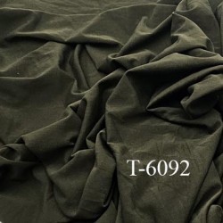 Tissu lingerie et sport autres lycra élasthanne couleur vert kaki largeur 145 cm 190 grs au m2 haut de gamme très doux