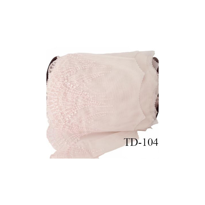 Dentelle 18 cm brodée sur tulle extensible couleur rose jasmin haut de gamme largeur 18 cm prix pour 10 cm