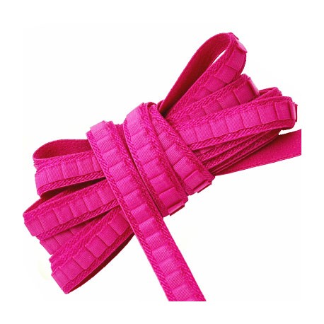 Le lot de 10 mètres d'élastique lingerie et autres largeur 9 mm couleur fuchsia allongement + 40 % forte élasticité