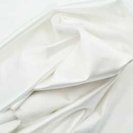 Tissu lingerie ou bain couleur naturel satin sur une face  très haut de gamme largeur 94 cm 260 grs au m2  prix pour 1 mètre