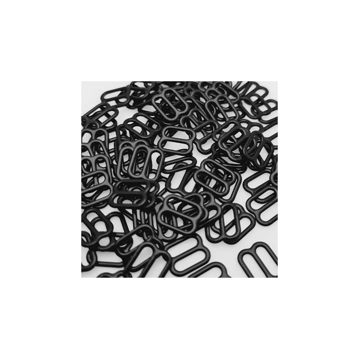Le lot de 100 réglette lingerie  noir, métal plastifié .largeur intérieur 9 mm extérieur 12.2 mm Tarif dégressif par quantité