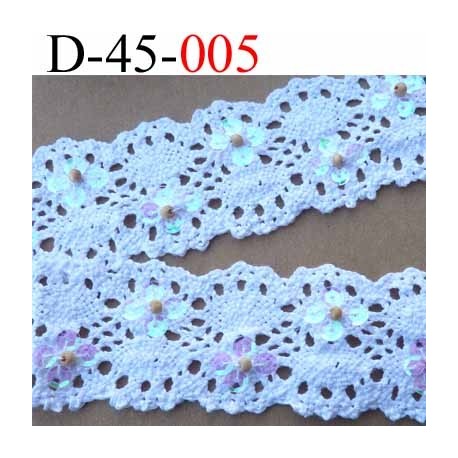 dentelle crochet 100% coton largeur 35 mm couleur blanc avec petites perles et petits disques vendue au mètre